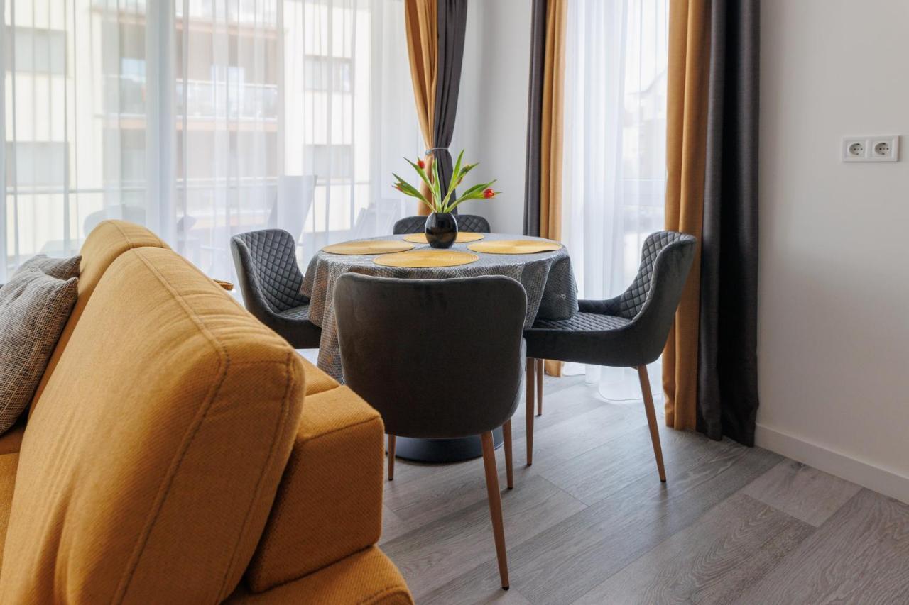 Villa Bauhaus Wellness Apartman Шиофок Экстерьер фото