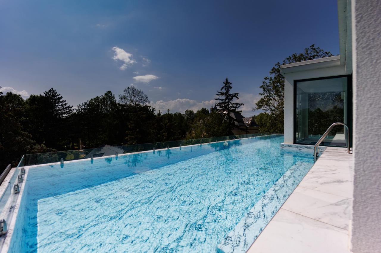 Villa Bauhaus Wellness Apartman Шиофок Экстерьер фото